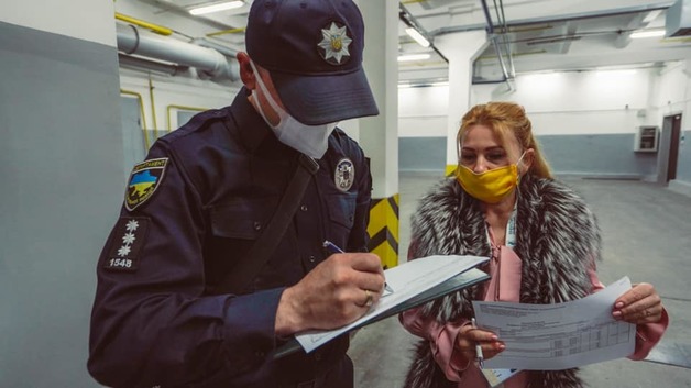 В полиции показали, как отправляют "письма счастья" нарушителям скорости