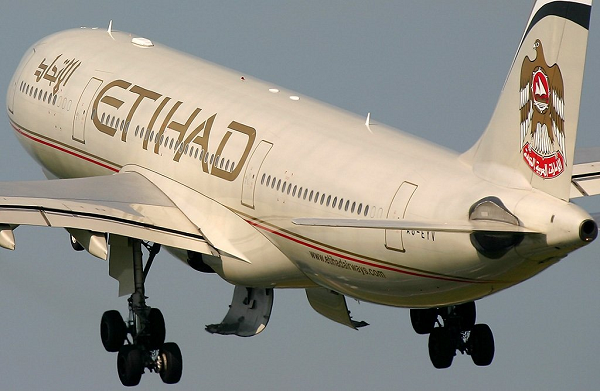 Пилот авиакомпании Etihad Airways умер прямо в полете