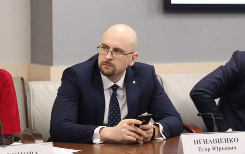 Судебный произвол: заместитель главы Суддепа превратил государственные стройки в семейный бизнес