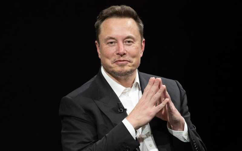 Инвестор решил продать акции Tesla после высказываний Илона Маска о деле Эпштейна