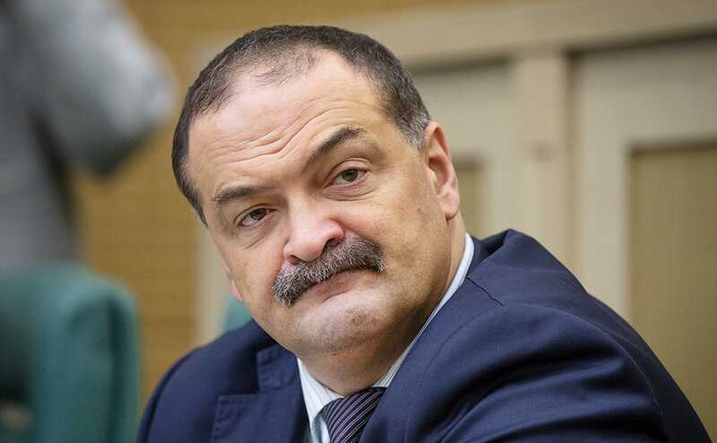 Обиски в кабинетах чиновников Дагестана подрывают репутацию руководителя республики Сергея Меликова