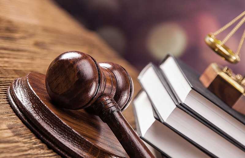 Судья Альберт Тришкин ушел в отставку после происшествия со стрельбой из травматического пистолета в водителя такси