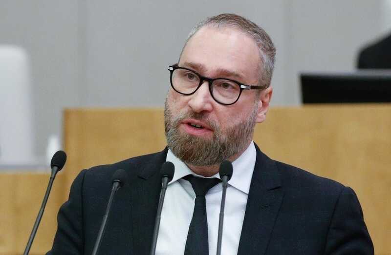 Депутат Антон Горелкин сказал, что Telegram может избежать попадания в перечень «недружественных» мессенджеров