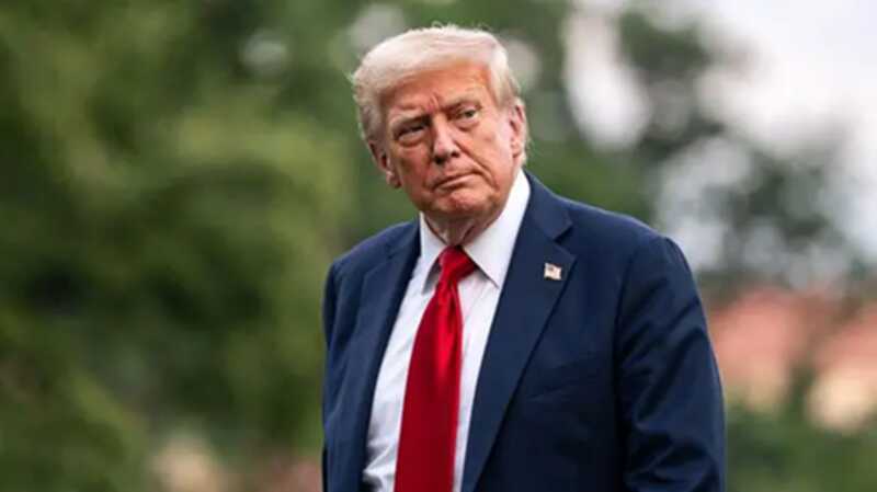 Трамп распорядился обнародовать материалы большого жюри, имеющие отношение к делу финансиста Эпштейна