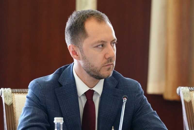 Специалисты выразили сомнения в прозрачности государственного тендера на ремонт больницы, находящейся под управлением Айрата Рахматуллина