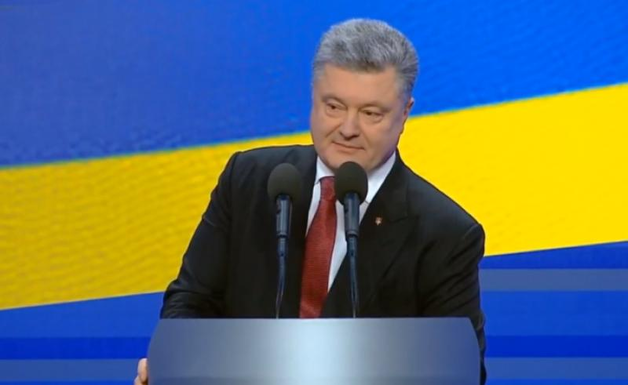 Как это быть Президентом-олигархом, где люди выживают, а не живут? – Порошенко задали «неудобный» вопрос