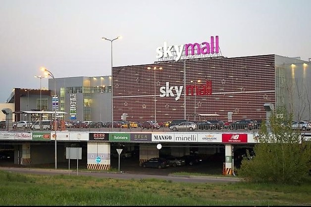 Третья попытка: Хиллар Тедер может получить контроль над ТРЦ Sky Mall