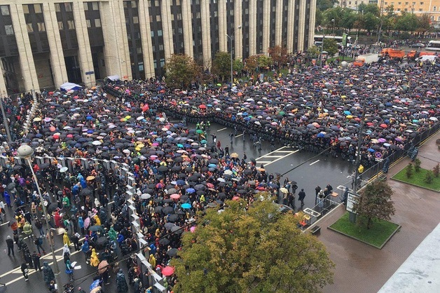 На митинг оппозиции в Москве пришли 47 тысяч человек