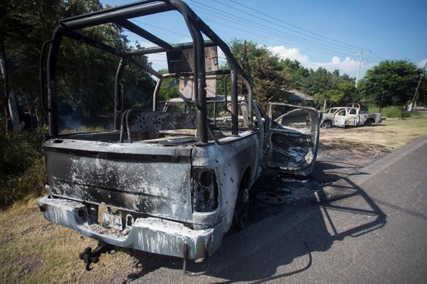 Вооруженные боевики в Мексике убили 14 сотрудников полиции