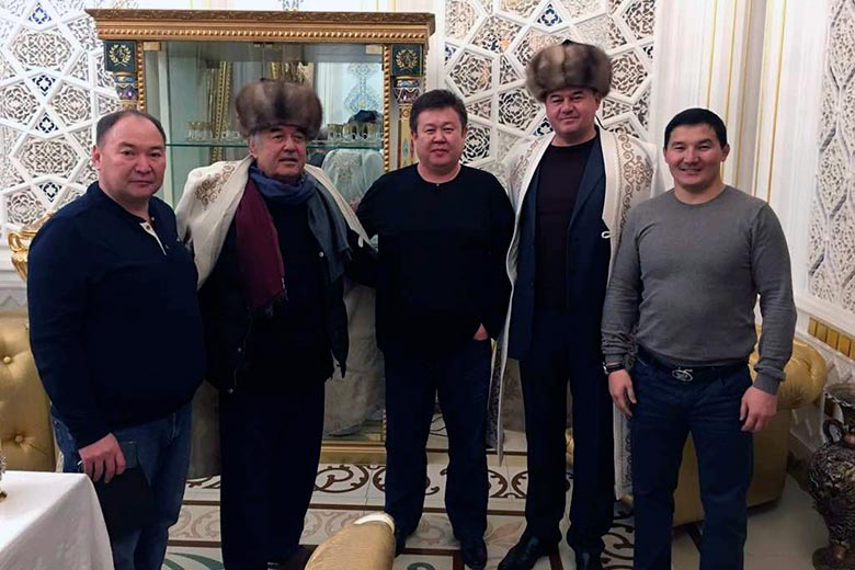Салайдин Айдаров, Салимбай Абдувалиев, Шаршенбек Абдикеримов, Дамирбек Асылбек уулу Салайдин Айдаров, Салимбай Абдувалиев, Шаршенбек Абдикеримов, Дамирбек Асылбек уулу