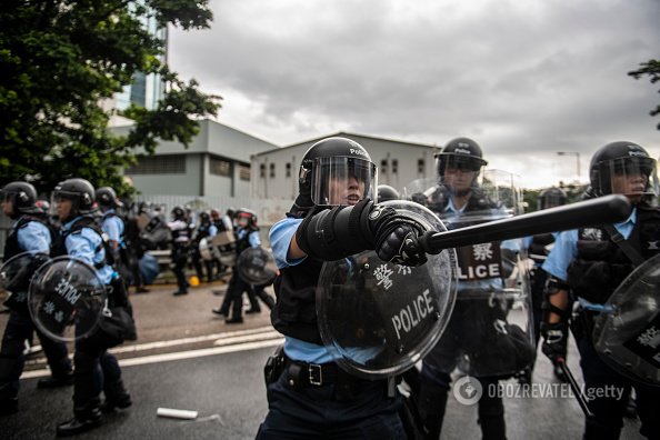 ÐÑÐ¾ÑÐµÑÑÑ Ð² ÐÐ¾Ð½ÐºÐ¾Ð½Ð³Ðµ