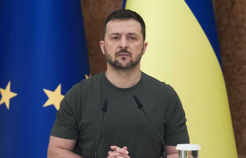 Президент Зеленский прибыл в Турцию для обсуждения вопросов, касающихся Украины